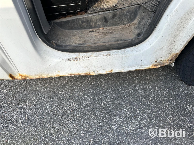 Volkswagen Transporter Pickup  T30 2.5 TDI Automatisk, 131hk -2007 | Bes tom 2025-03 |  Reparationsobjekt