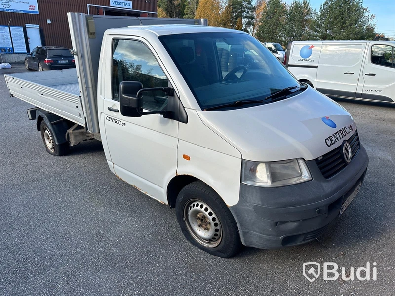 Volkswagen Transporter Pickup  T30 2.5 TDI Automatisk, 131hk -2007 | Bes tom 2025-03 |  Reparationsobjekt
