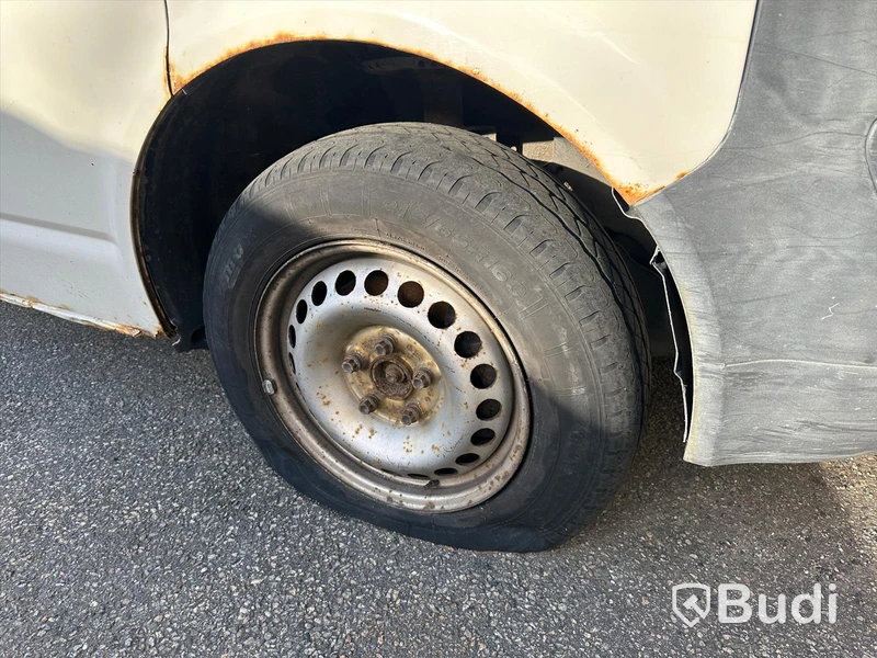 Volkswagen Transporter Pickup  T30 2.5 TDI Automatisk, 131hk -2007 | Bes tom 2025-03 |  Reparationsobjekt