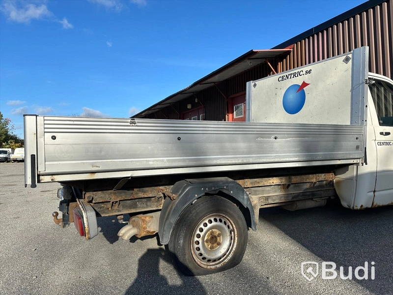 Volkswagen Transporter Pickup  T30 2.5 TDI Automatisk, 131hk -2007 | Bes tom 2025-03 |  Reparationsobjekt