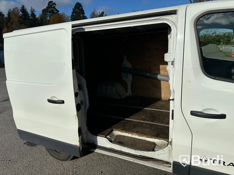 Renault Trafic Skåpbil 2.7t 1.6 dCi Manuell, 95hk -2017
