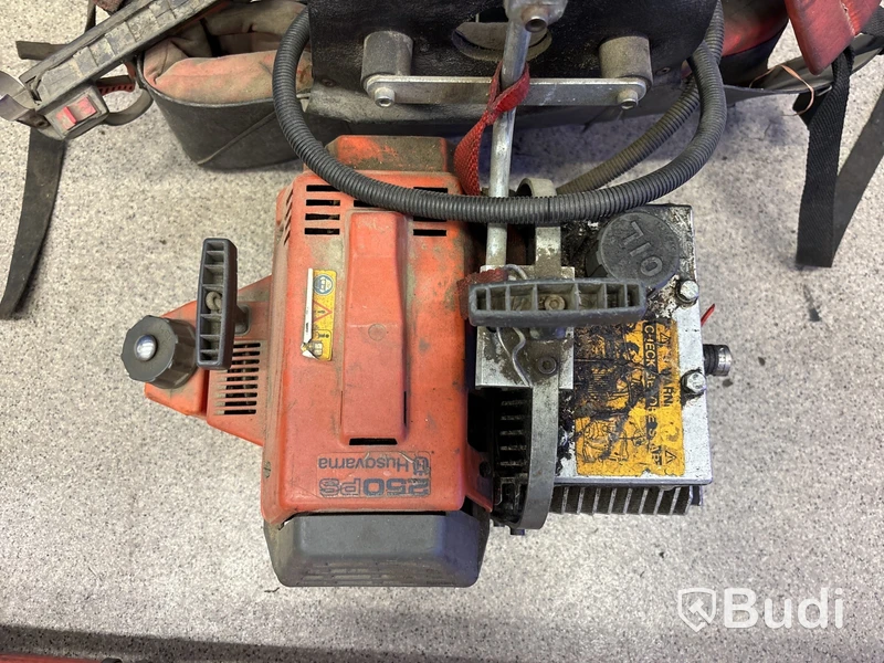 Hydraulisk stamkvistare Husqvarna 250 PS