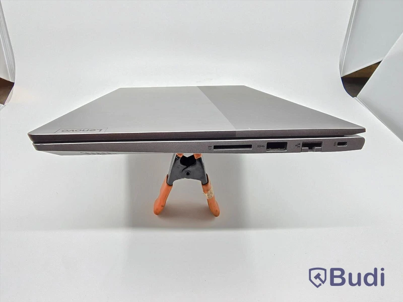 Laptop Lenovo ThinkBook 14"