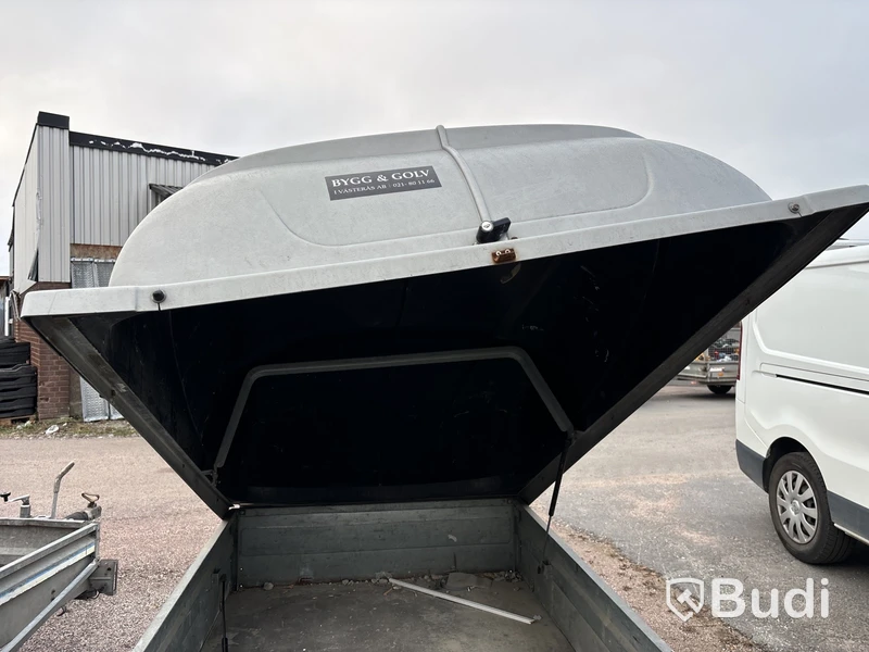 Obromsad släpvagn med kåpa | TGAB F202U | 2002