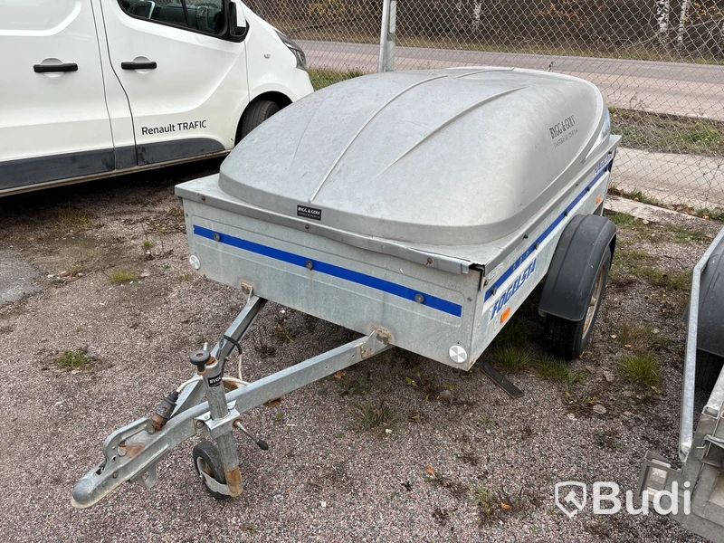 Obromsad släpvagn med kåpa | TGAB F202U | 2002