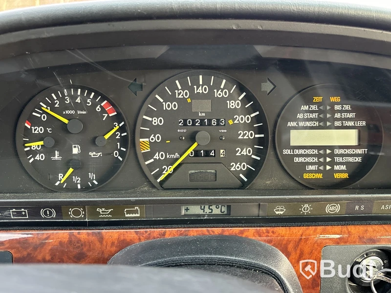 Veteranbil Mercedes-Benz 560 SEL | Automat | 5,5L V8 | 1988