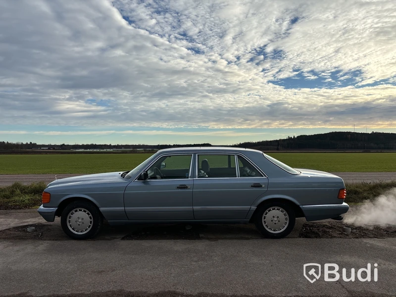 Veteranbil Mercedes-Benz 560 SEL | Automat | 5,5L V8 | 1988