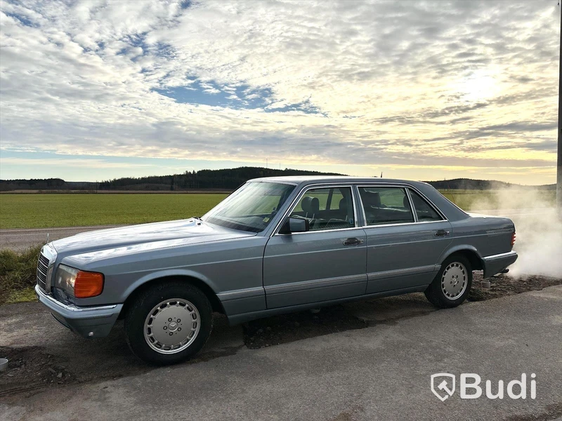 Veteranbil Mercedes-Benz 560 SEL | Automat | 5,5L V8 | 1988