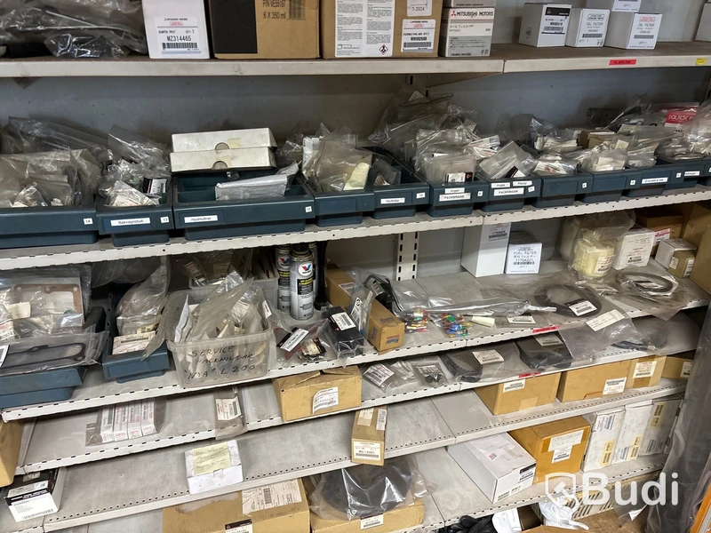 Bilreservdelar nya till Mitsubishi, Opel m.m.