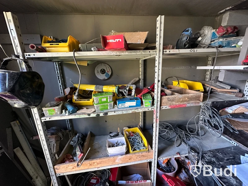 10-fots Container inkl. innehåll