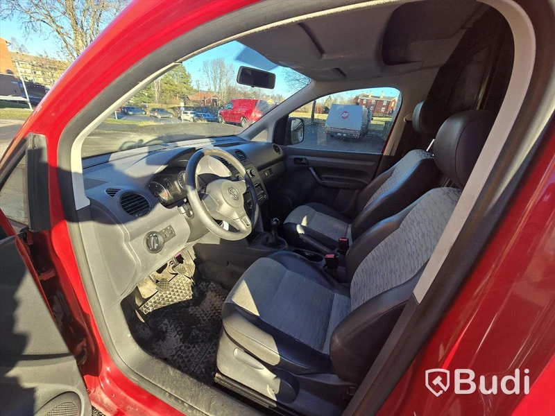 Volkswagen Caddy Maxi 1.6 TDI | 2011 | 15 555 mil