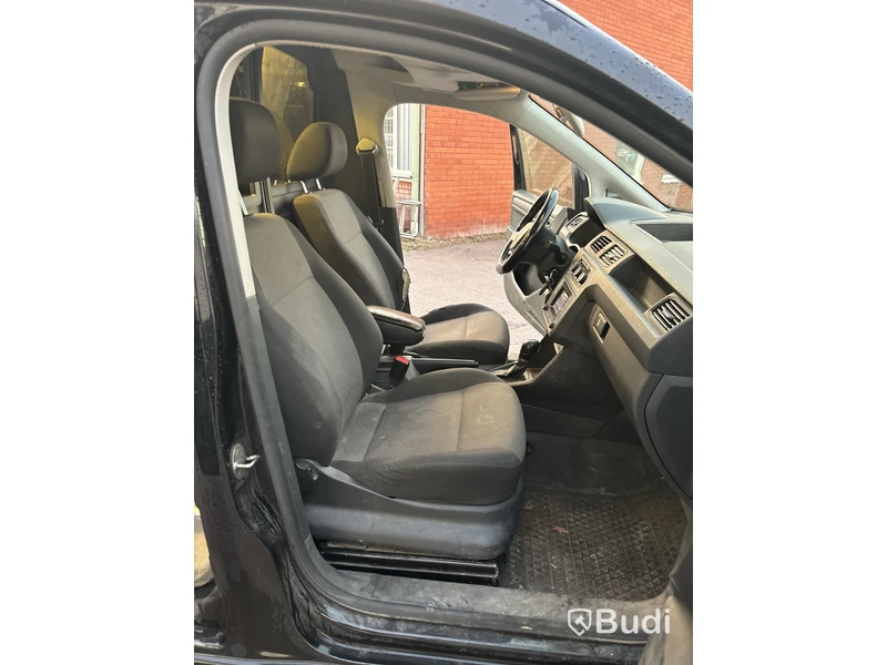 Volkswagen Caddy Maxi 2.0 TDi | 11814 mil | verkstadsinredning | 2016