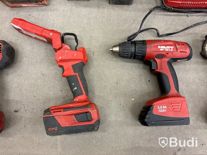 13 st blandade Hilti maskiner