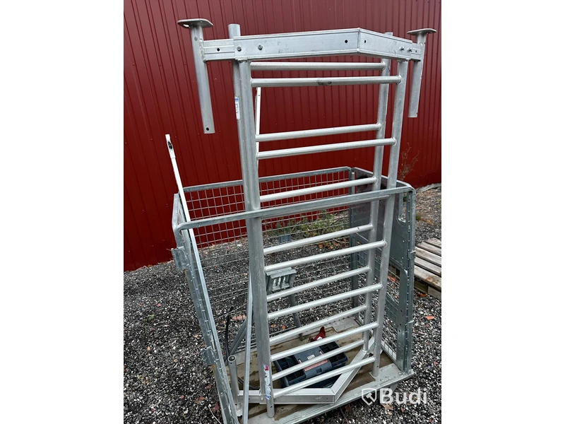 Ställningsdetaljer KRAUSE i vagn