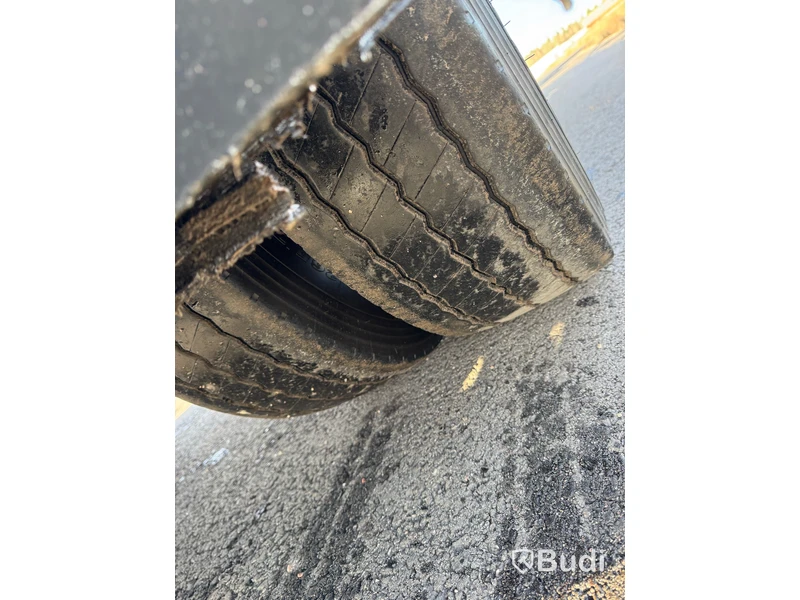 Lastväxlarvagn med tipp SLP-3-7600-VS -2018