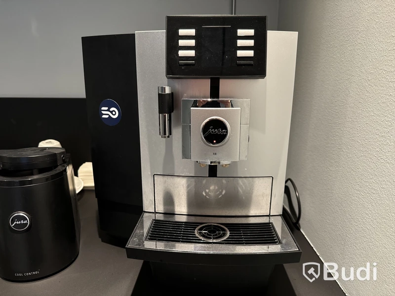 Kaffemaskin, Jura X8 inklusive mjölkkylare