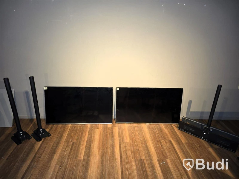 2st. Samsung 48" TV med takfäste.