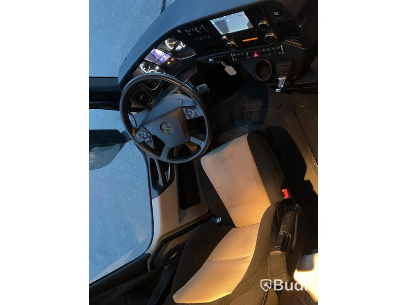 Mercedes-Benz Actros 12.8 PowerShift 3  -2015