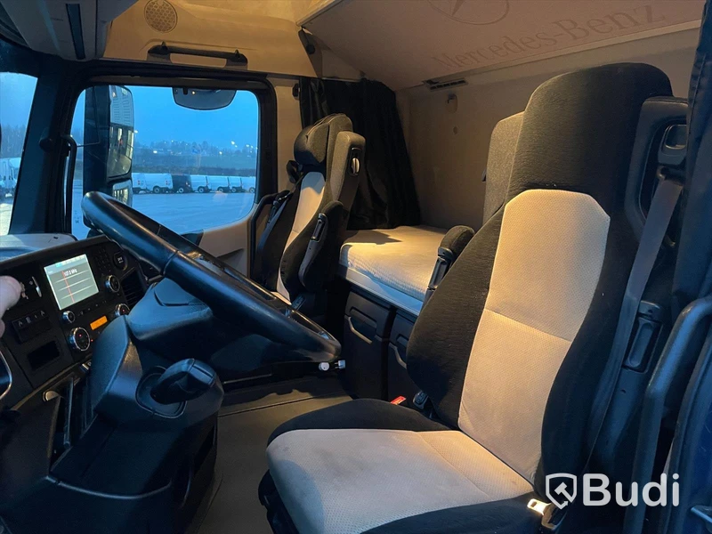 Mercedes-Benz Actros 12.8 PowerShift 3  -2015