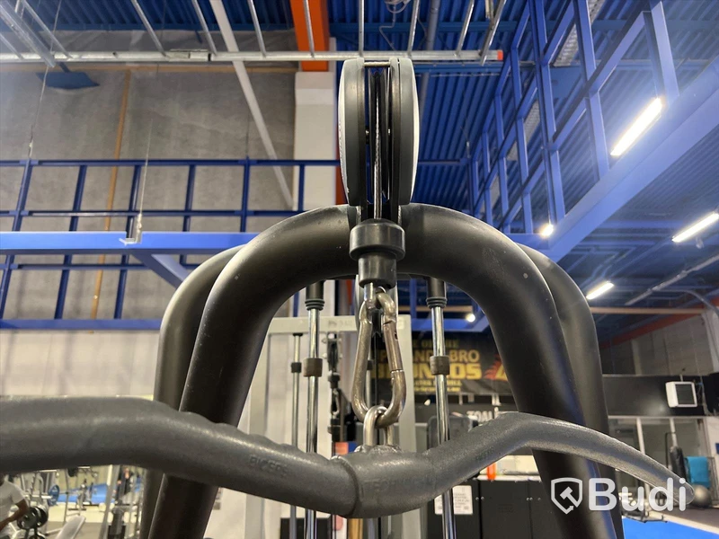 Lat Pulley Maskin - TechnoGym