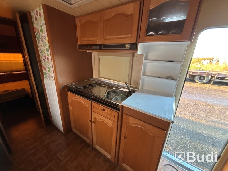 Husvagn Knaus Azur 630 TFM  | 1990