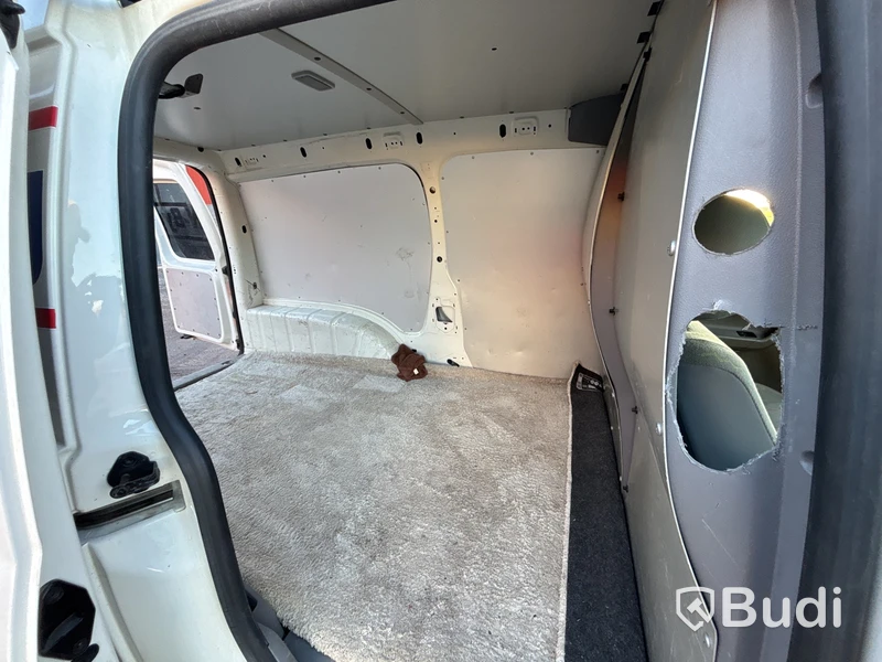 Volkswagen Caddy Maxi 1.9 TD | 34843 mil | DSG | 105 hk | 2009