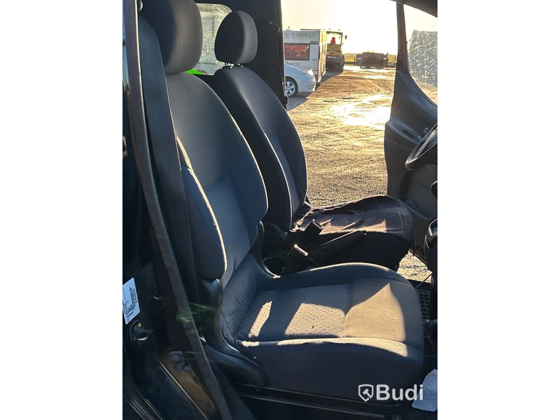 Nissan NV200 Kombi 1.5 dCi | 25132 mil | Manuell | 90 hk |  2011