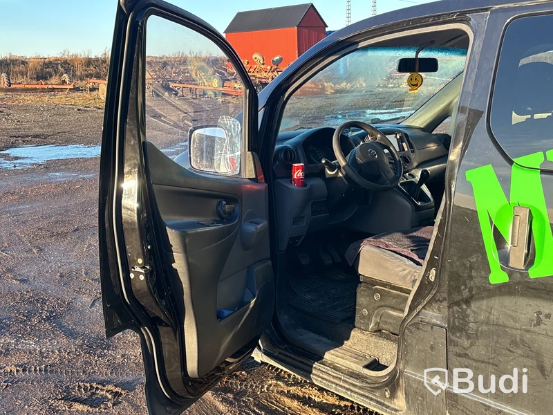 Nissan NV200 Kombi 1.5 dCi | 25132 mil | Manuell | 90 hk |  2011