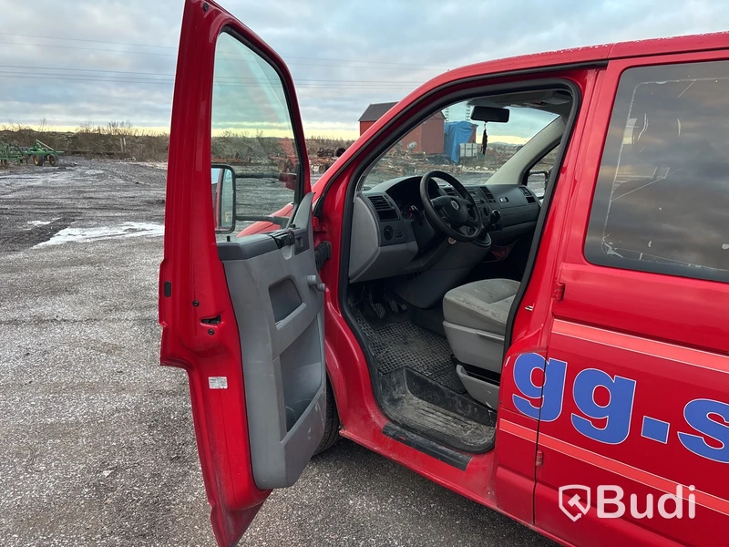 Volkswagen Transporter 2.5 TDI | 37397 mil | Manuell | 174 hk | 2008