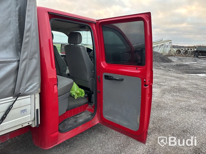 Volkswagen Transporter 2.5 TDI | 37397 mil | Manuell | 174 hk | 2008