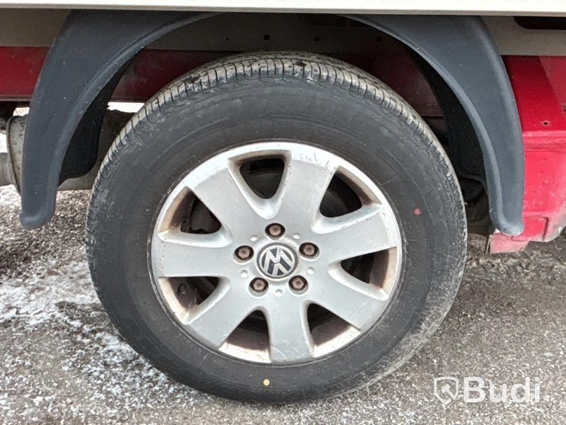 Volkswagen Transporter 2.5 TDI | 37397 mil | Manuell | 174 hk | 2008