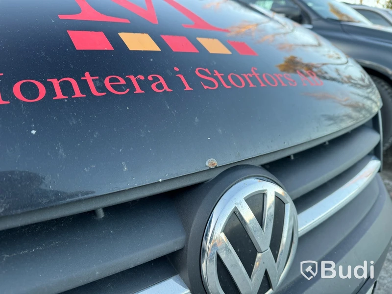 Volkswagen Caddy 1.6 TDI | 24863 mil | Manuell | 102 hk | 2015