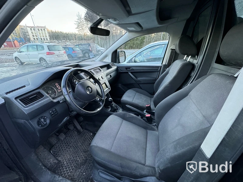 Volkswagen Caddy 1.6 TDI | 24863 mil | Manuell | 102 hk | 2015