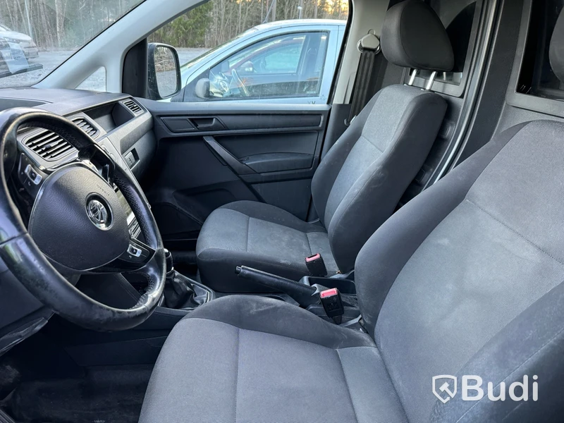Volkswagen Caddy 1.6 TDI | 24863 mil | Manuell | 102 hk | 2015