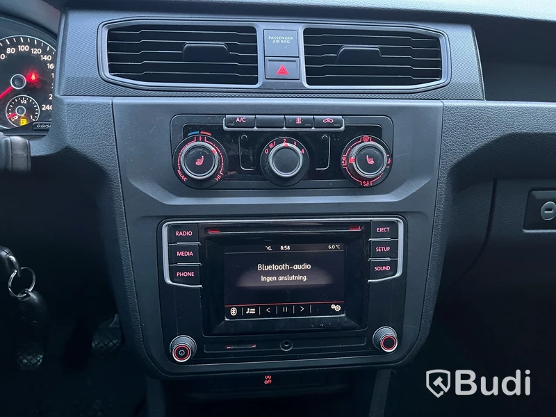 Volkswagen Caddy 2.0 TDI | 28258 mil | Manuell | 75 hk | 2016