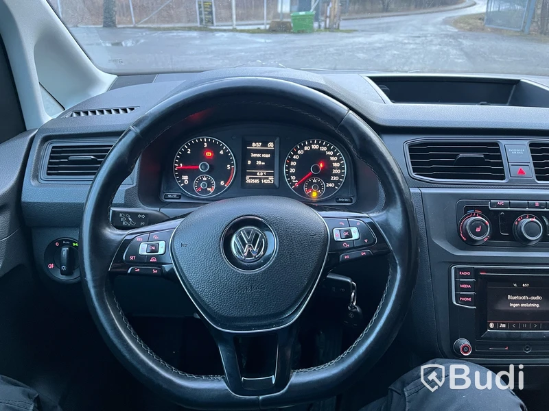 Volkswagen Caddy 2.0 TDI | 28258 mil | Manuell | 75 hk | 2016