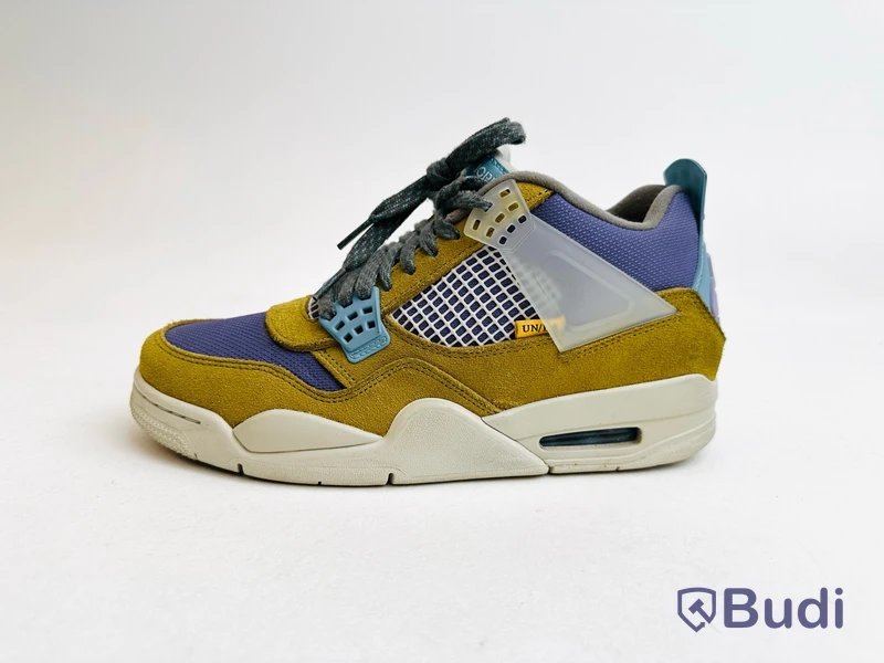 Sneakers Air Jordan 4 Retro SP, stl. 41