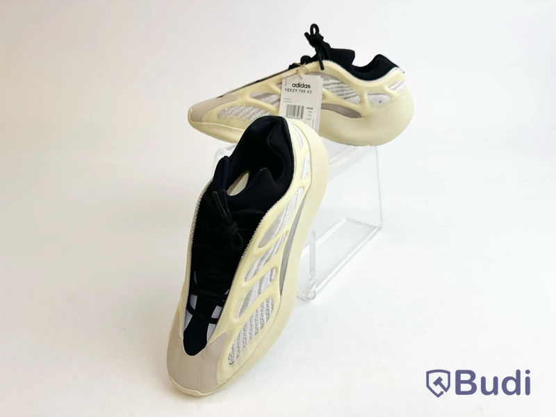 Sneakers Yeezy 700 V3 Azael, stl. 49 1/3