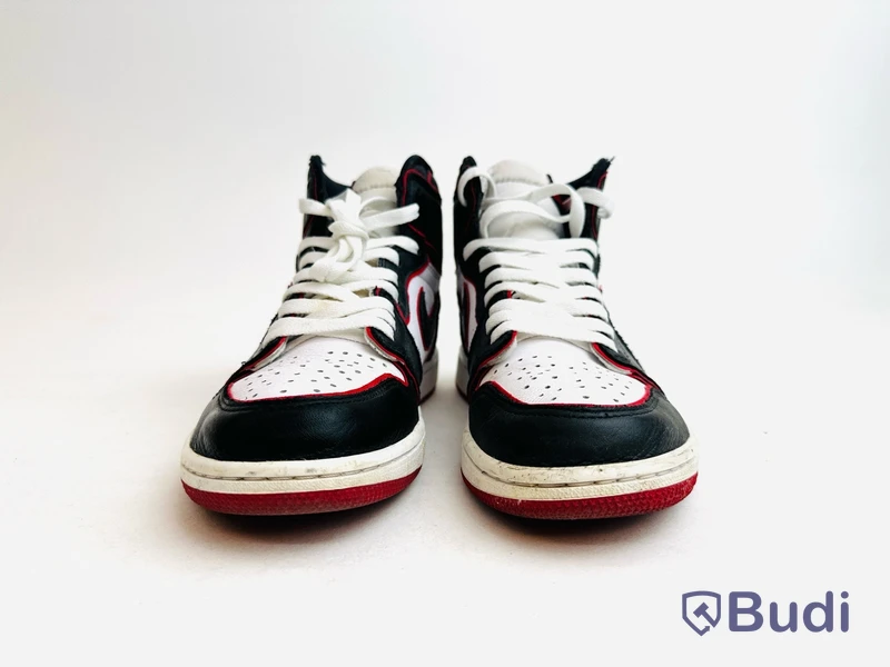 Sneakers Nike x Air Jordan 1 Retro High OG, stl. 42