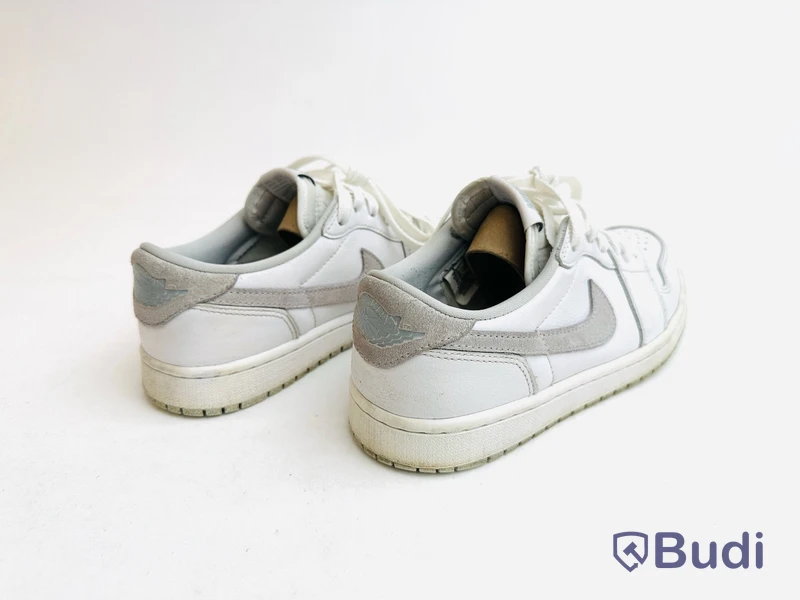 Sneakers Nike x Air Jordan 1 Low OG, stl. 41