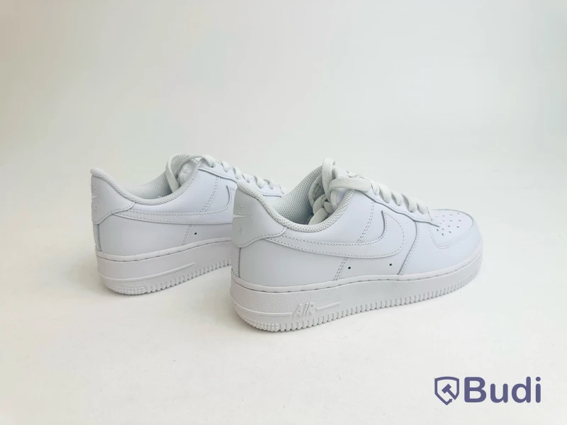 Sneakers Nike Air Force 1 ´07, dam, stl. 38,5