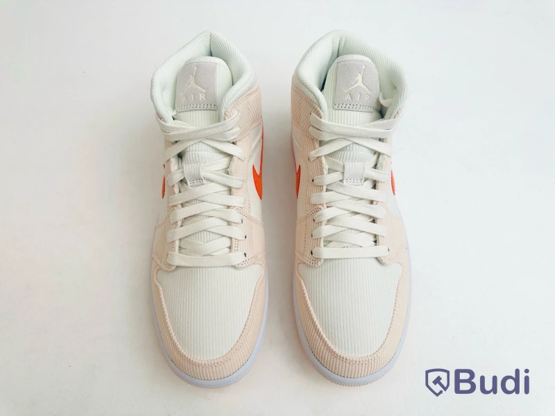 Sneakers Air Jordan 1 Mid SE, dam, stl. 42,5