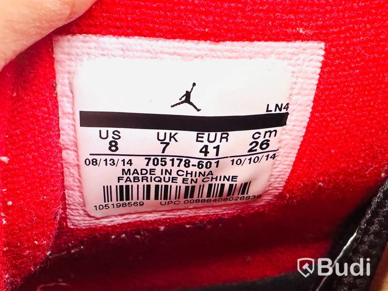 Sneakers Air Jordan 10 Retro 30th Bulls Over Broadway stl. 41