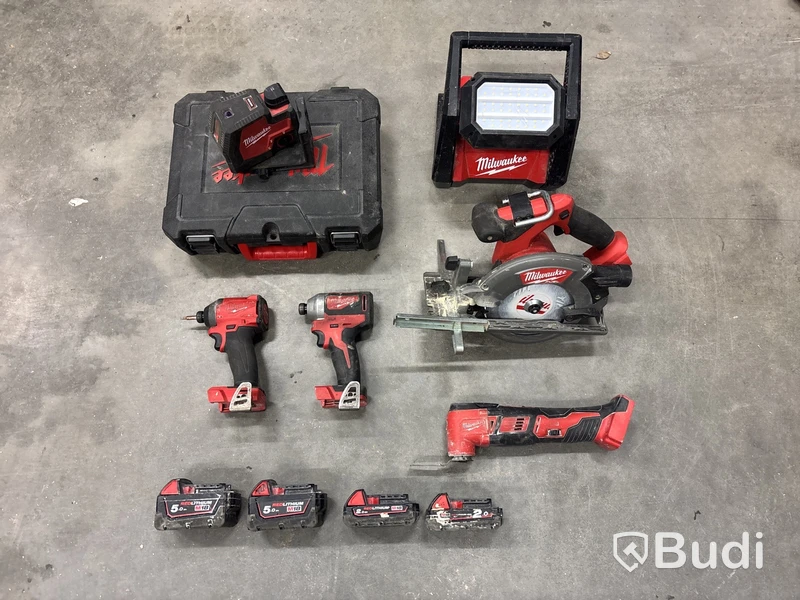 6 st batterimaskiner Milwaukee