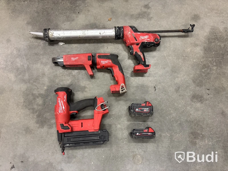 3 st batterimaskiner Milwaukee