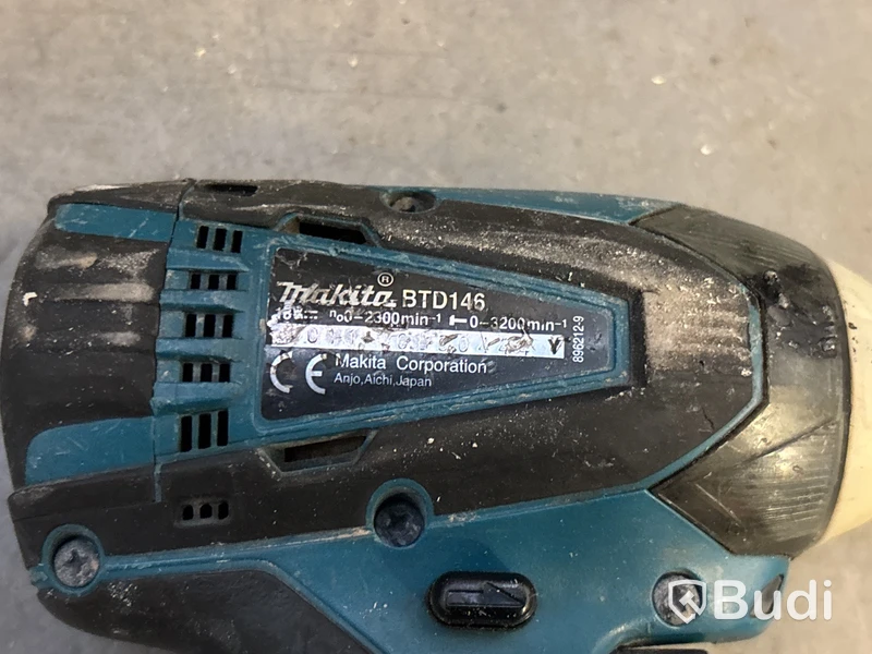 7 st batterimaskiner Makita