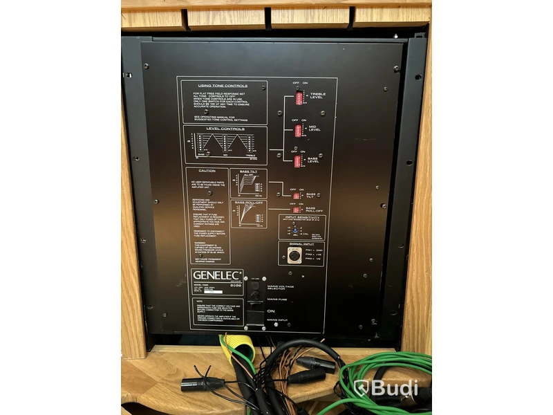 Studiomonitorer - Genelec 1038A OBS! Baslåda ingår ej!