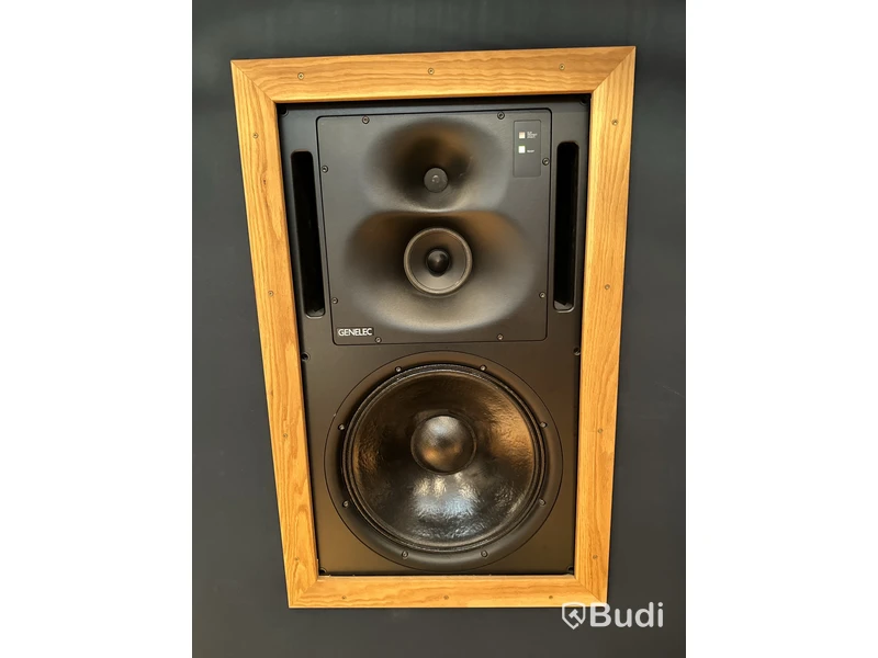 Studiomonitorer - Genelec 1038A OBS! Baslåda ingår ej!