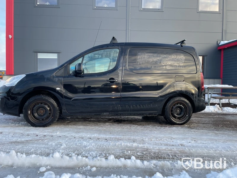 Skåpbil Peugeot Partner -2017 | Dragkrok