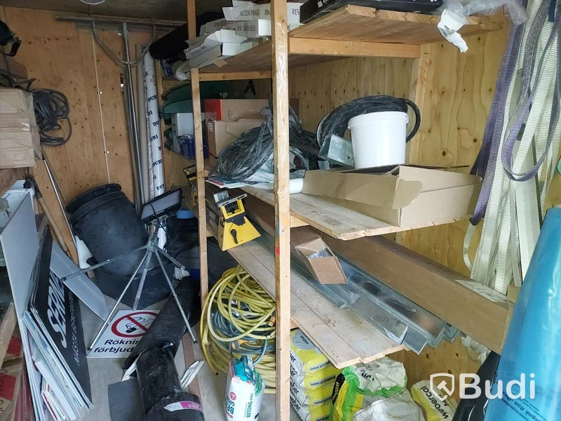 Container 20" isolerad, elcentral, värmefläkt inkl innehåll